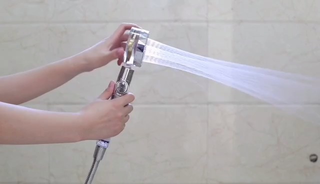 Unwind in the Comfort of Your Home with Hydro Shower Jets